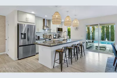 8738 E Rose Lane, Scottsdale, AZ 85250 - Photo 10