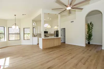 18874 N 69th Avenue, Glendale, AZ 85308 - Photo 4