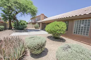 18874 N 69th Ave, Glendale, AZ 85308 - Photo 6