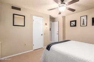 10477 W Highwood Ln, Sun City, AZ 85373 - Photo 22