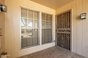 10477 W Highwood Ln, Sun City, AZ 85373 - Photo 6