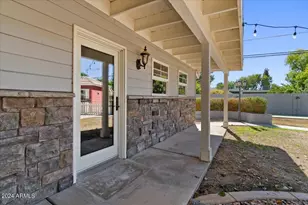 3841 E Elm St, Phoenix, AZ 85018 - Photo 52