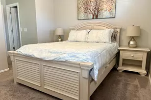 3708 E Kerry Ln, Phoenix, AZ 85050 - Photo 18