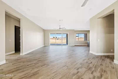 2526 W Fernwood Drive, Phoenix, AZ 85086 - Photo 4