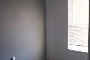 49815 N Eagle View Dr, Aguila, AZ 85320 - Photo 12