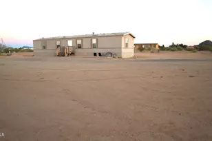 49815 N Eagle View Dr, Aguila, AZ 85320 - Photo 20