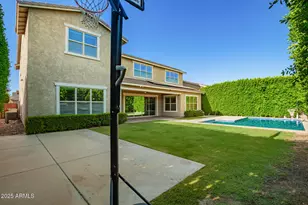10143 W El Cortez Pl, Peoria, AZ 85383 - Photo 52