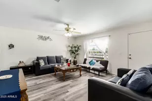 15618 North 21st St, Phoenix, AZ 85022 - Photo 2