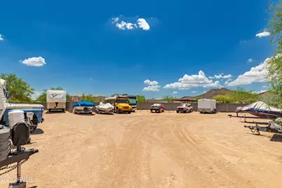 14612 W Plum Road, Surprise, AZ 85387 - Photo 28