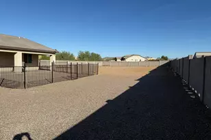 14612 W Plum Rd, Surprise, AZ 85387 - Photo 32