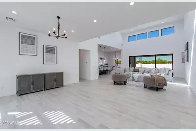 3330 W Desert Dawn Drive, Phoenix, AZ 85083 - Photo 6