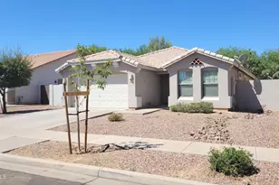 4216 S Sawmill Rd, Gilbert, AZ 85297 - Photo 1