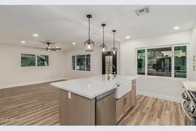 3111 N 34th Street, Phoenix, AZ 85018 - Photo 20