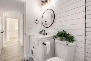 3111 N 34th St, Phoenix, AZ 85018 - Photo 54