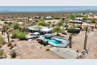 1065 W Whiteley Street, Apache Junction, AZ 85120 - Photo 1