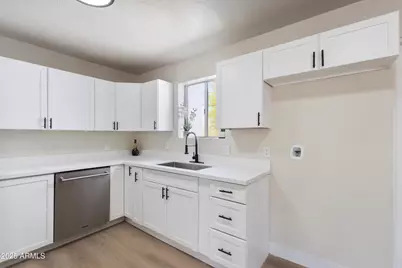 1065 W Whiteley Street, Apache Junction, AZ 85120 - Photo 6