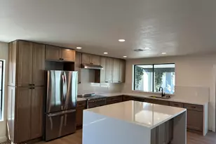 6712 E Beverly Ln, Scottsdale, AZ 85254 - Photo 2