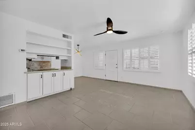 8017 E Glenrosa Avenue, Scottsdale, AZ 85251 - Photo 10