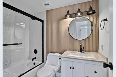 8017 E Glenrosa Avenue, Scottsdale, AZ 85251 - Photo 1