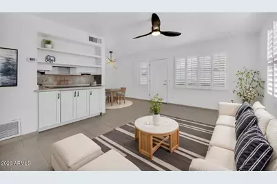 8017 E Glenrosa Avenue, Scottsdale, AZ 85251 - Photo 2