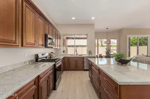 180 N Mondel Dr, Gilbert, AZ 85233 - Photo 18