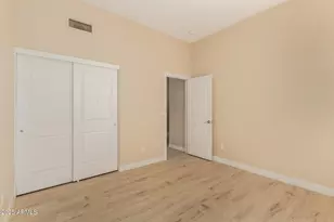 180 N Mondel Dr, Gilbert, AZ 85233 - Photo 36