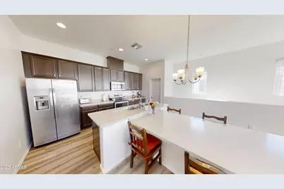 14870 W Encanto Boulevard #2102, Goodyear, AZ 85395 - Photo 4