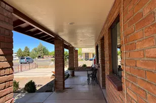 921 E 20th St, Douglas, AZ 85607 - Photo 10