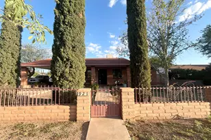 921 E 20th St, Douglas, AZ 85607 - Photo 2