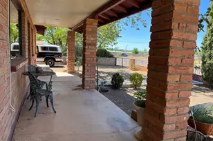 921 E 20th St, Douglas, AZ 85607 - Photo 8