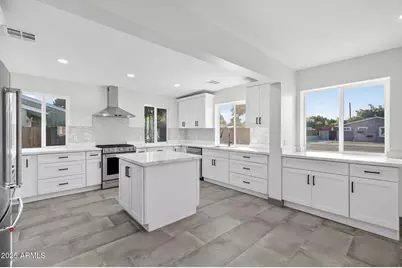 3241 N 27th Place, Phoenix, AZ 85016 - Photo 6