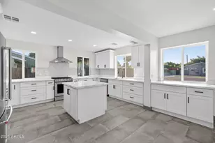 3241 N 27th Pl, Phoenix, AZ 85016 - Photo 6