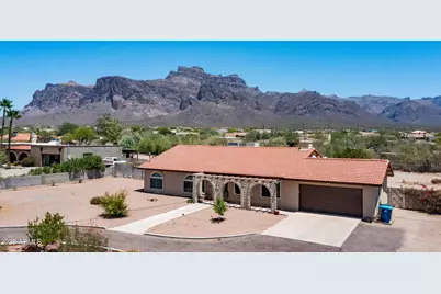 95 S Val Vista Road, Apache Junction, AZ 85119 - Photo 2