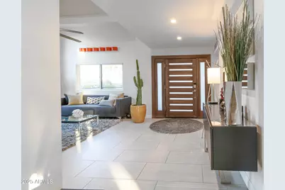 1136 E Forest Hills Drive, Phoenix, AZ 85022 - Photo 6