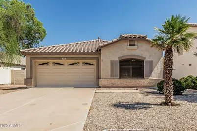 1748 E Loma Vista Street, Gilbert, AZ 85295 - Photo 2