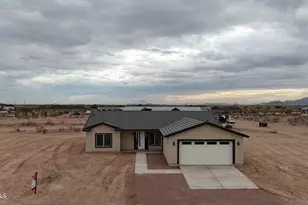 38515 W Montebello Ave, Tonopah, AZ 85354 - Photo 2