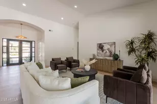 10228 N 55th Pl, Paradise Valley, AZ 85253 - Photo 10