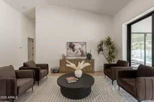 10228 N 55th Pl, Paradise Valley, AZ 85253 - Photo 14