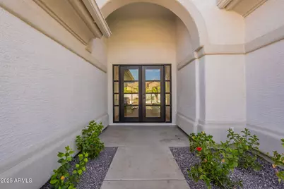 10228 N 55th Place, Paradise Valley, AZ 85253 - Photo 4