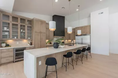 10228 N 55th Place, Paradise Valley, AZ 85253 - Photo 20