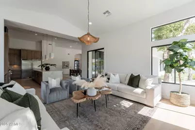 10228 N 55th Place, Paradise Valley, AZ 85253 - Photo 16