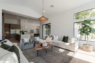 10228 N 55th Pl, Paradise Valley, AZ 85253 - Photo 16