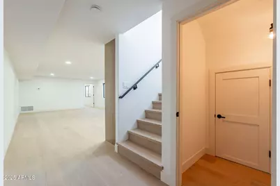 10228 N 55th Place, Paradise Valley, AZ 85253 - Photo 48