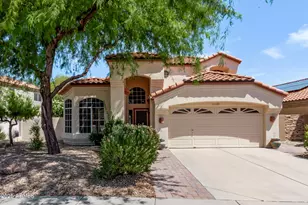 10281 S Santa Fe Ln, Goodyear, AZ 85338 - Photo 8