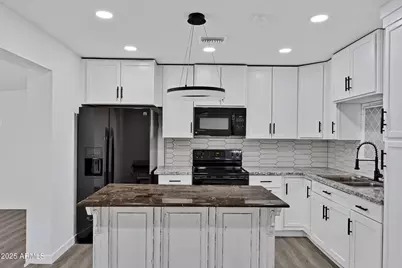 7602 E Thomas Road, Scottsdale, AZ 85251 - Photo 12