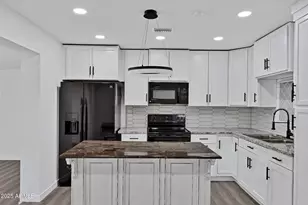 7602 E Thomas Rd, Scottsdale, AZ 85251 - Photo 12