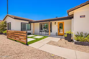 8112 N 10th Pl, Phoenix, AZ 85020 - Photo 2