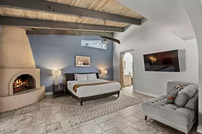 6802 E Paradise Parkway, Scottsdale, AZ 85251 - Photo 8