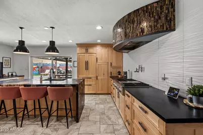 6802 E Paradise Parkway, Scottsdale, AZ 85251 - Photo 14