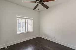 2112 North 25th Pl, Phoenix, AZ 85008 - Photo 18
